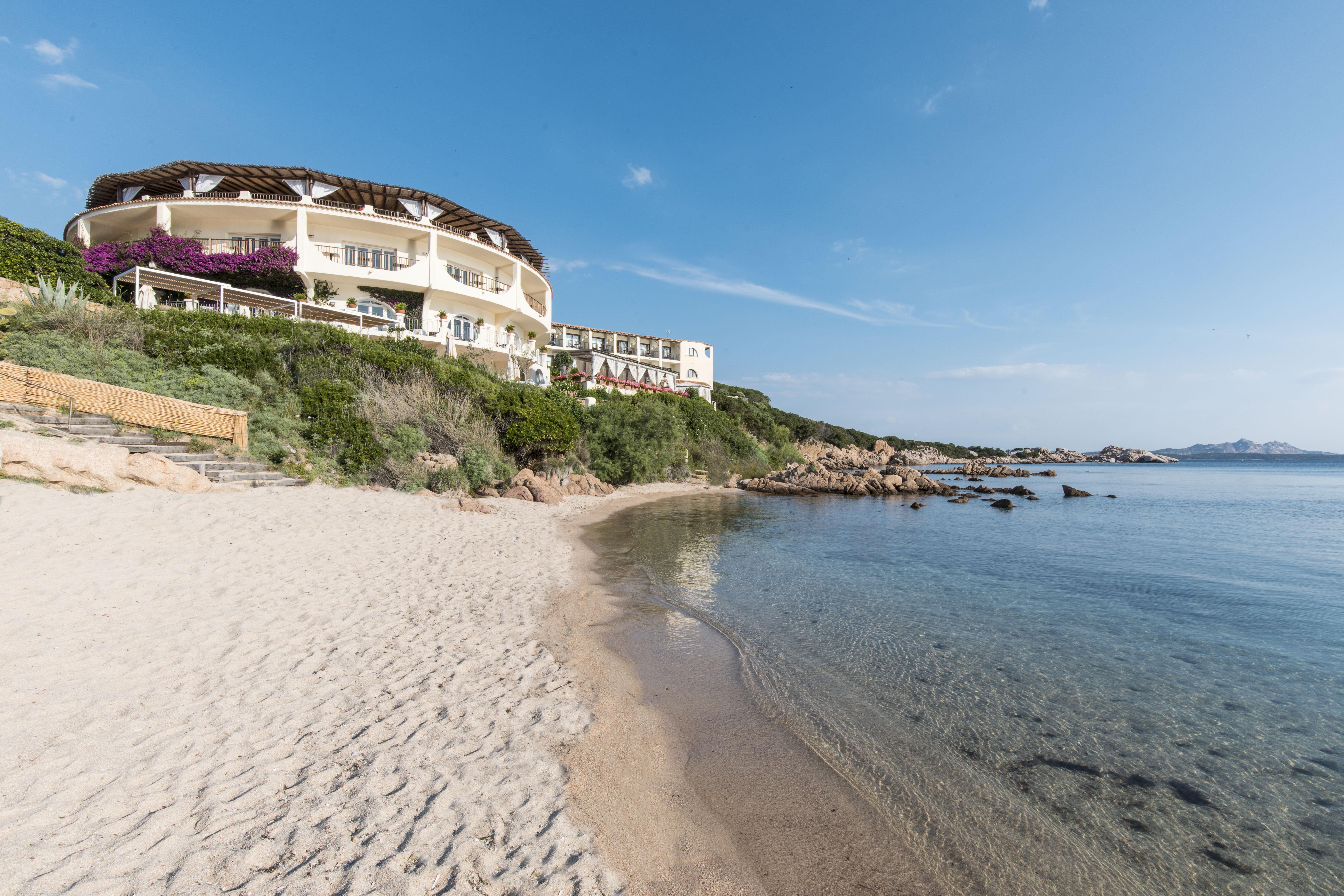 Club Hotel Baja Sardinia Eksteriør bilde